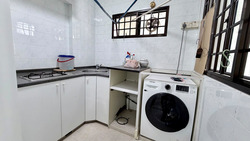 Sengkang East Way (Sengkang), HDB 3 Rooms #567203401